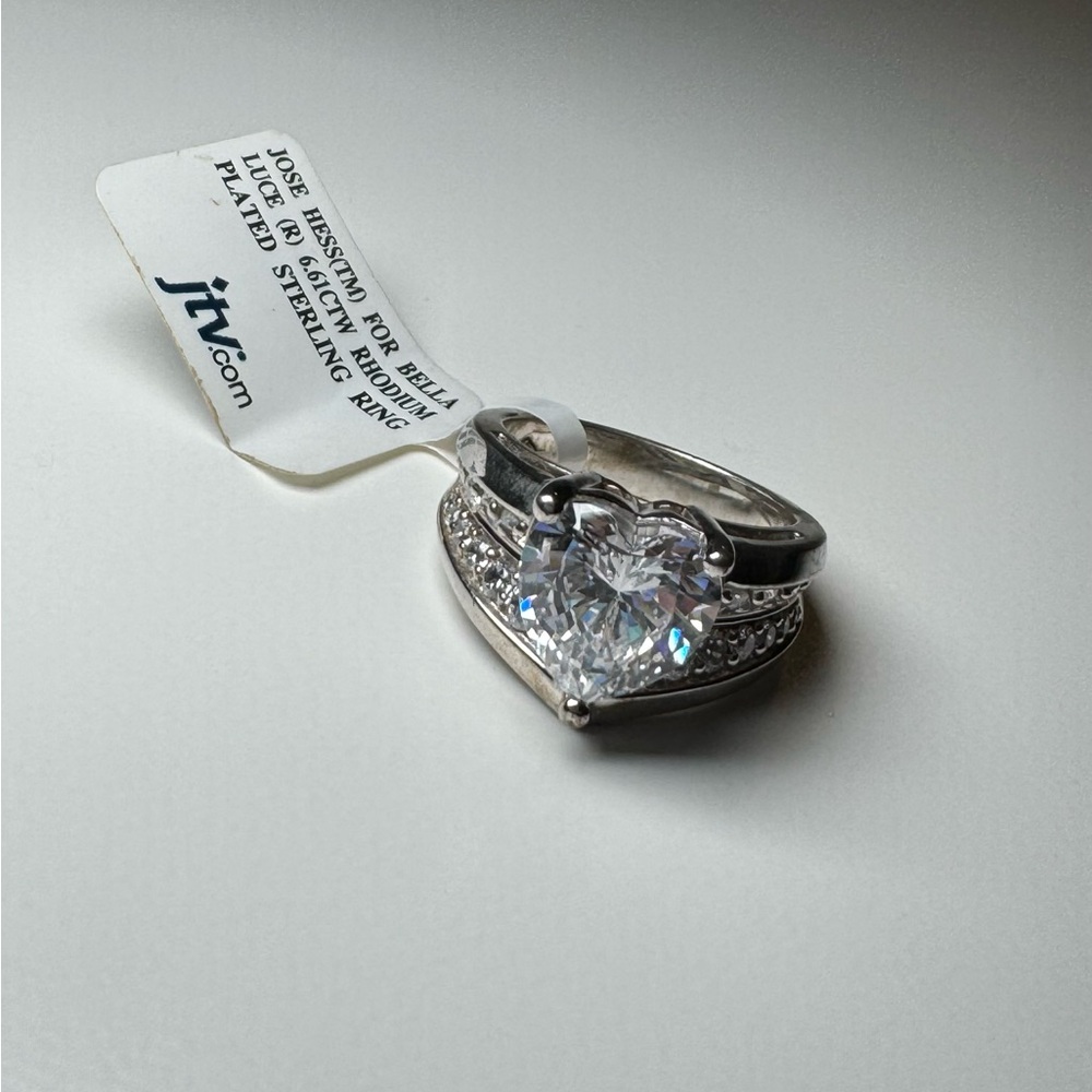 Vintage  925 Sterling Silver Cubic Zirconia Ring Size